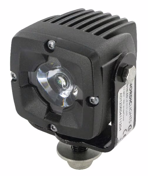 Світильник робочий LED, 6W, 550lm, квадратний, 12/24V, прозорий, на болтах, 74x74x60мм, Deutsch 2-контактний, Широкий розлив, 1 LED, Capella N10 від Nordic Lights LAN10LED